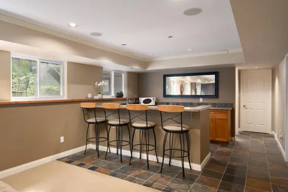 801 Regal Crescent, North Vancouver For Sale - image 27