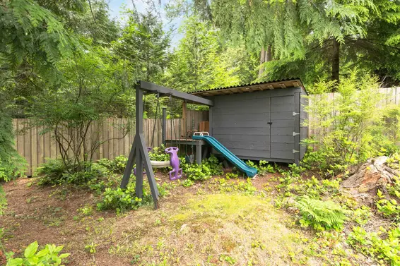 645 Mccartney Close, North Vancouver For Sale - image 6