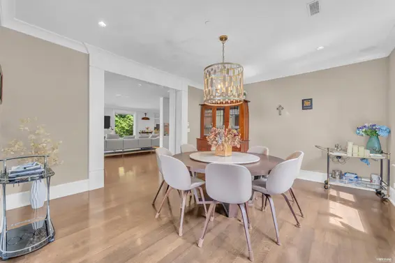 1108 Highland Place, West Vancouver For Sale - image 16