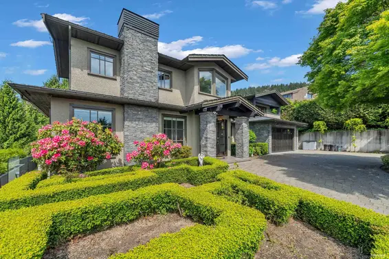 1108 Highland Place, West Vancouver For Sale - image 2