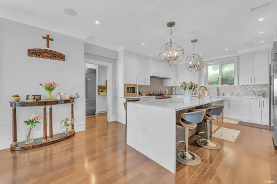 1108 Highland Place, West Vancouver For Sale - image 9