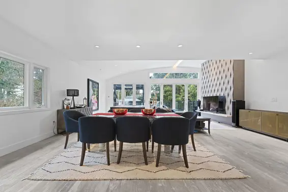 4215 Evergreen Avenue, West Vancouver For Sale - image 10