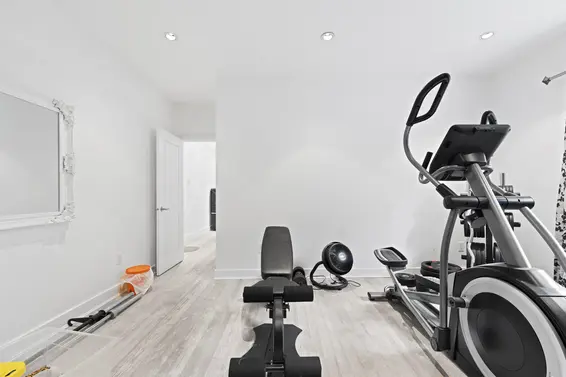 4215 Evergreen Avenue, West Vancouver For Sale - image 26