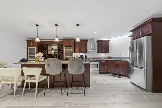 4215 Evergreen Avenue, West Vancouver For Sale - image 29