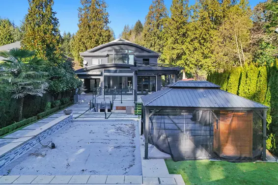 4215 Evergreen Avenue, West Vancouver For Sale - image 33