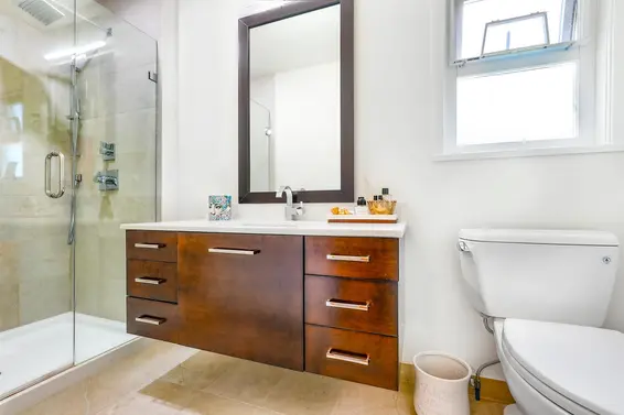 3277 Chesterfield Avenue, North Vancouver For Sale - image 12