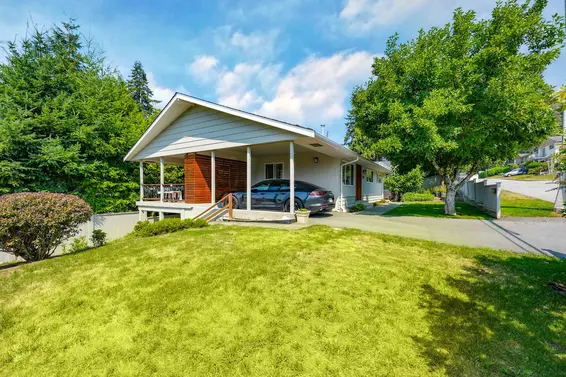 3277 Chesterfield Avenue, North Vancouver For Sale - image 17