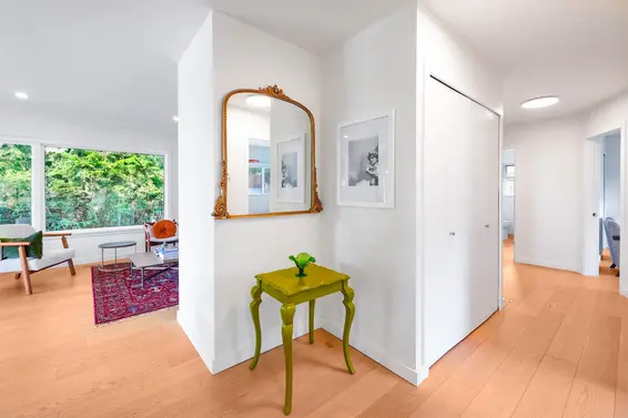 3277 Chesterfield Avenue, North Vancouver For Sale - image 5
