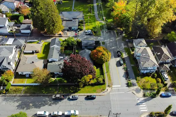 260 West 21st Street, North Vancouver For Sale - image 28