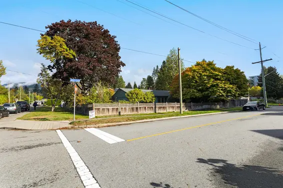 260 West 21st Street, North Vancouver For Sale - image 29