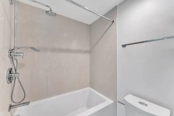 408 1471 Hunter Street, North Vancouver For Sale - image 12