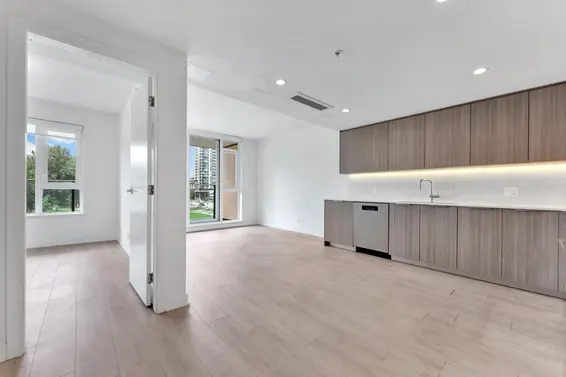 408 1471 Hunter Street, North Vancouver For Sale - image 5