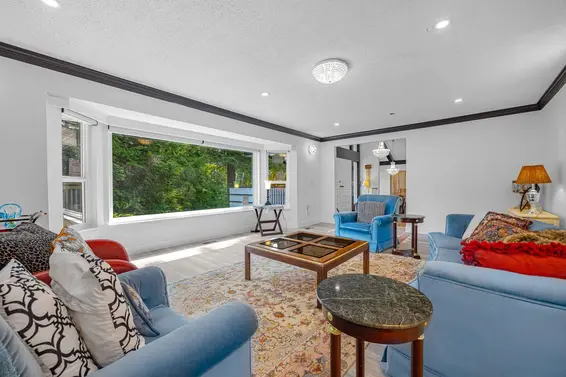 4621 Caulfeild Drive, West Vancouver For Sale - image 10