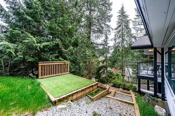 4621 Caulfeild Drive, West Vancouver For Sale - image 36