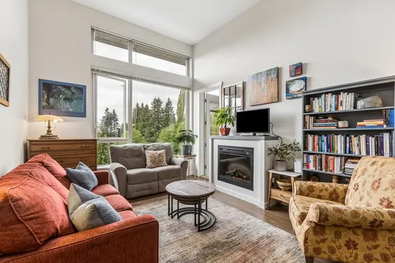 404 159 West 22nd Street, North Vancouver For Sale - image 3