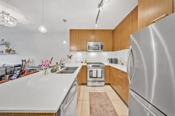 205 1330 Marine Drive, North Vancouver For Sale - image 3