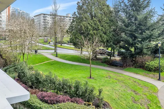 304 683 Victoria Park, North Vancouver For Sale - image 27