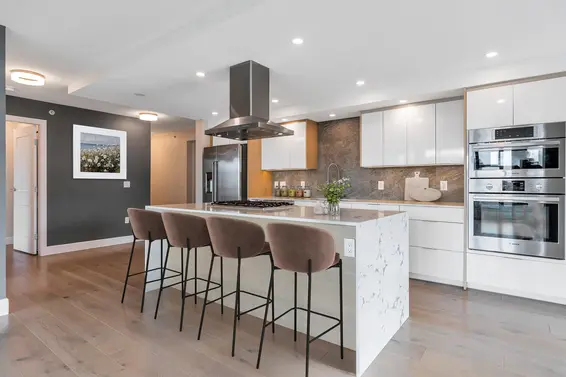 304 683 Victoria Park, North Vancouver For Sale - image 6