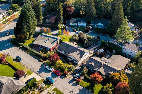 715 Kilkeel Place, North Vancouver For Sale - image 25
