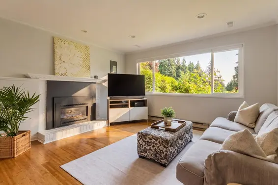 1438 Mcnair Drive, North Vancouver For Sale - image 20