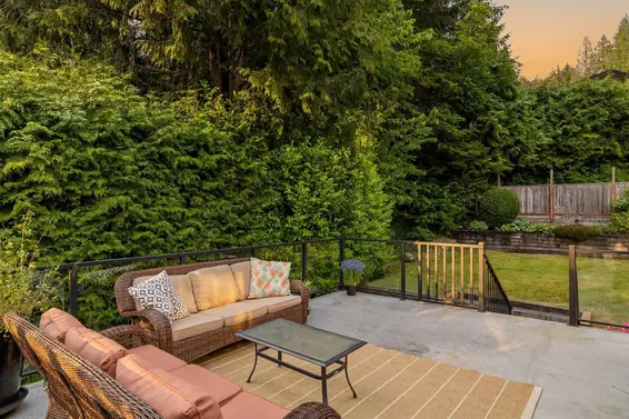 1438 Mcnair Drive, North Vancouver For Sale - image 25