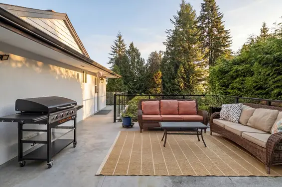 1438 Mcnair Drive, North Vancouver For Sale - image 30