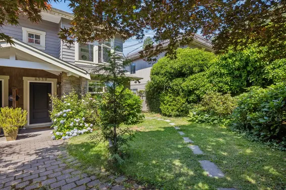 6339 Douglas Street, West Vancouver For Sale - image 3