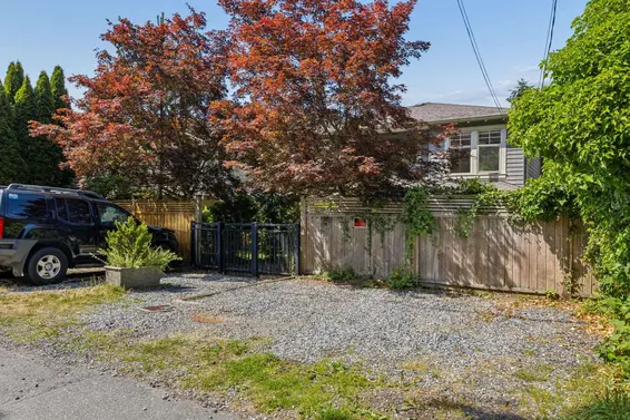 6339 Douglas Street, West Vancouver For Sale - image 39