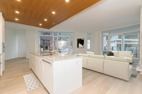 401 6687 Nelson Avenue, West Vancouver For Sale - image 5