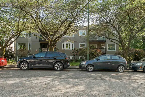 105 175 West 4th Street, North Vancouver