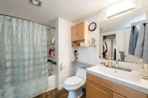 105 175 West 4th Street, North Vancouver For Sale - image 25