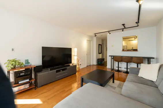 105 175 West 4th Street, North Vancouver For Sale - image 6