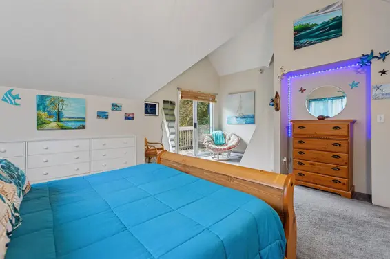 5607 Eagle Harbour Road, West Vancouver For Sale - image 18