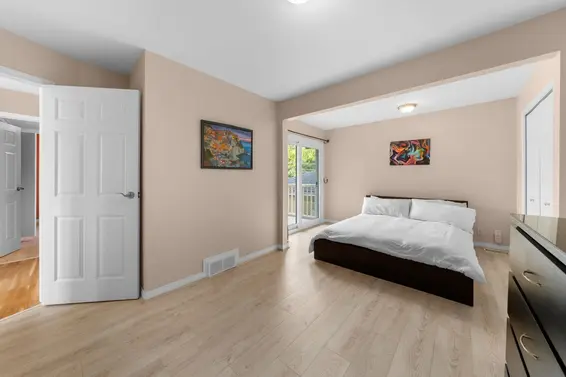 1025 Beaufort Road, North Vancouver For Sale - image 11