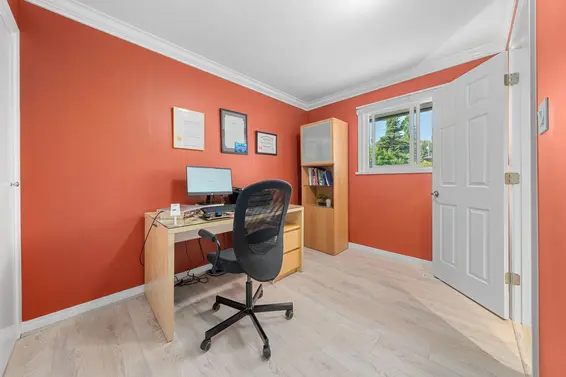 1025 Beaufort Road, North Vancouver For Sale - image 15