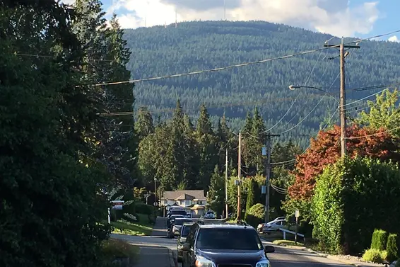 1025 Beaufort Road, North Vancouver For Sale - image 37