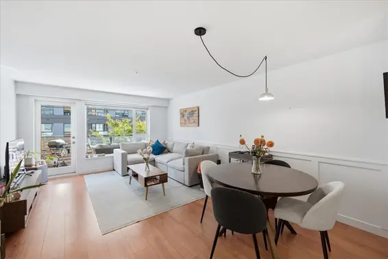 102 221 East 3rd Street, North Vancouver