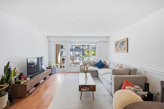 102 221 East 3rd Street, North Vancouver For Sale - image 3