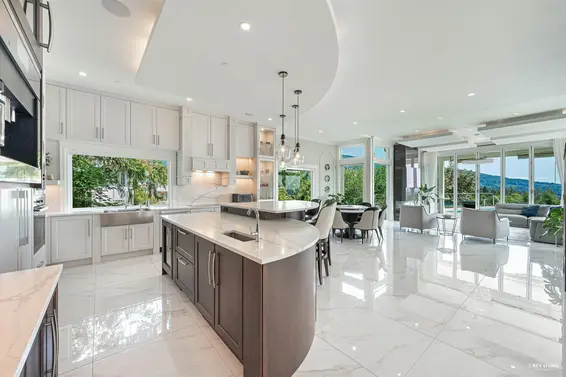 890 Kenwood Road, West Vancouver For Sale - image 18