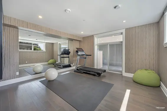 890 Kenwood Road, West Vancouver For Sale - image 35