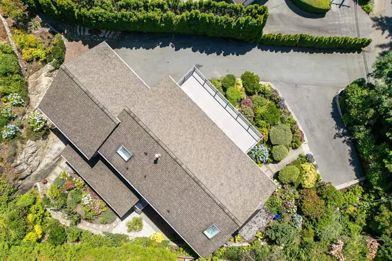 4425 Keith Road, West Vancouver For Sale - image 2