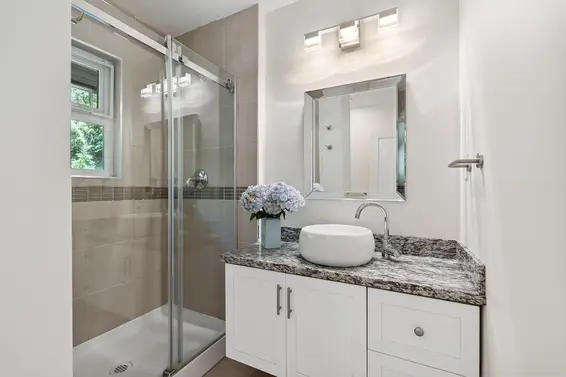 4425 Keith Road, West Vancouver For Sale - image 27