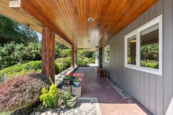 4425 Keith Road, West Vancouver For Sale - image 30