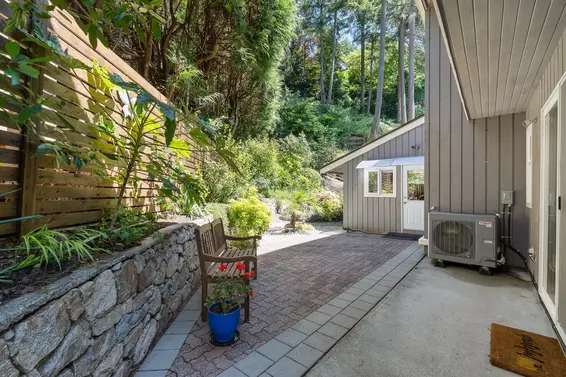 4425 Keith Road, West Vancouver For Sale - image 35