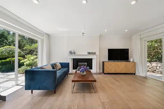 4425 Keith Road, West Vancouver For Sale - image 4
