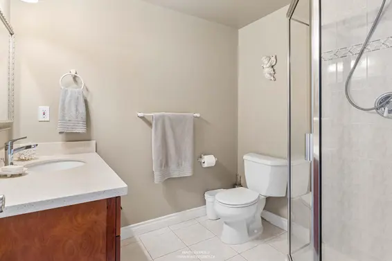 603 588 16th Street, West Vancouver For Sale - image 33