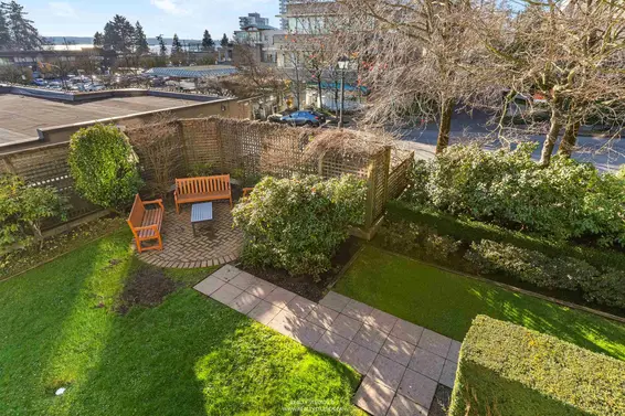 603 588 16th Street, West Vancouver For Sale - image 39