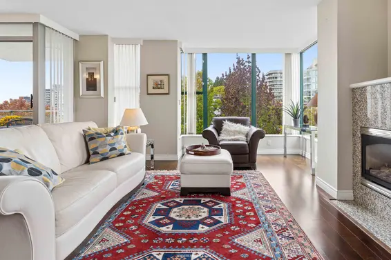 603 588 16th Street, West Vancouver For Sale - image 7