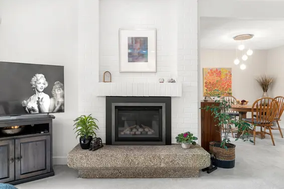 826 Frederick Road, North Vancouver For Sale - image 4