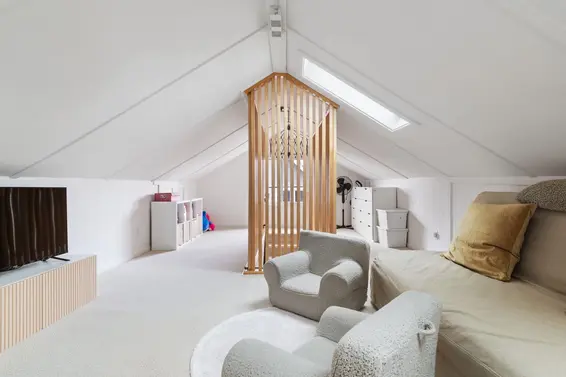 737-745 St. Andrews Avenue, North Vancouver For Sale - image 35